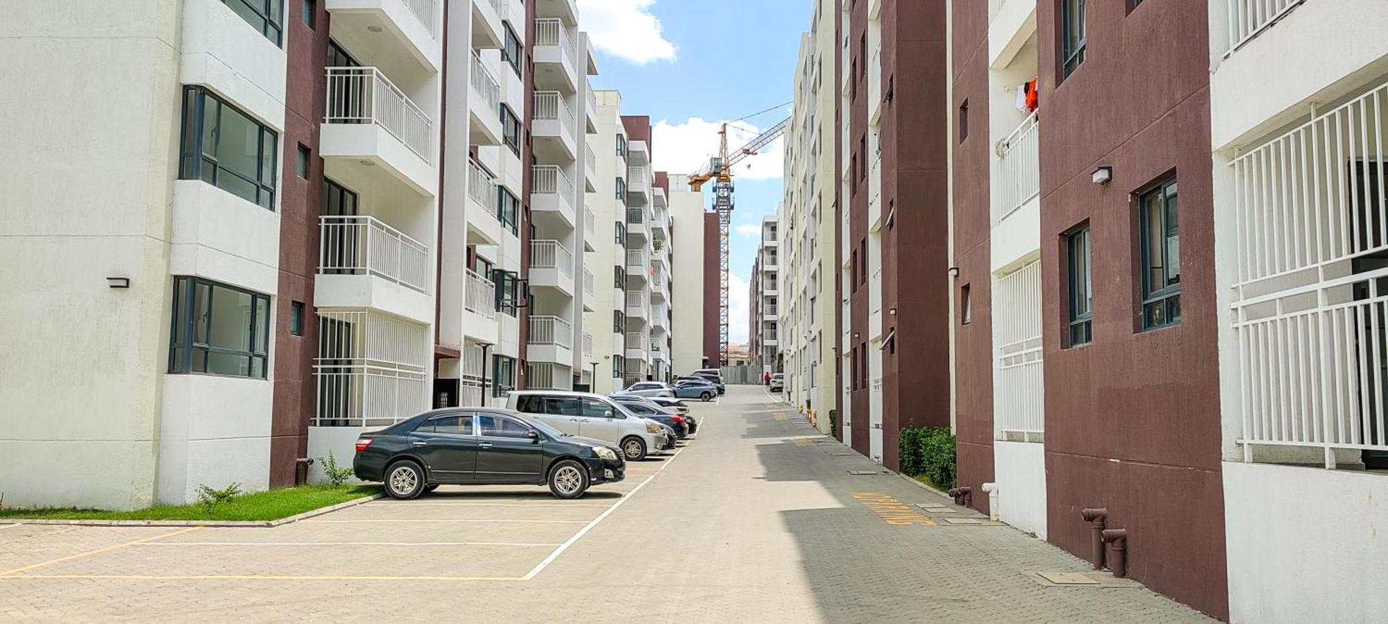 Apartment Modern Near Airport With Swimming Pool Nairobi