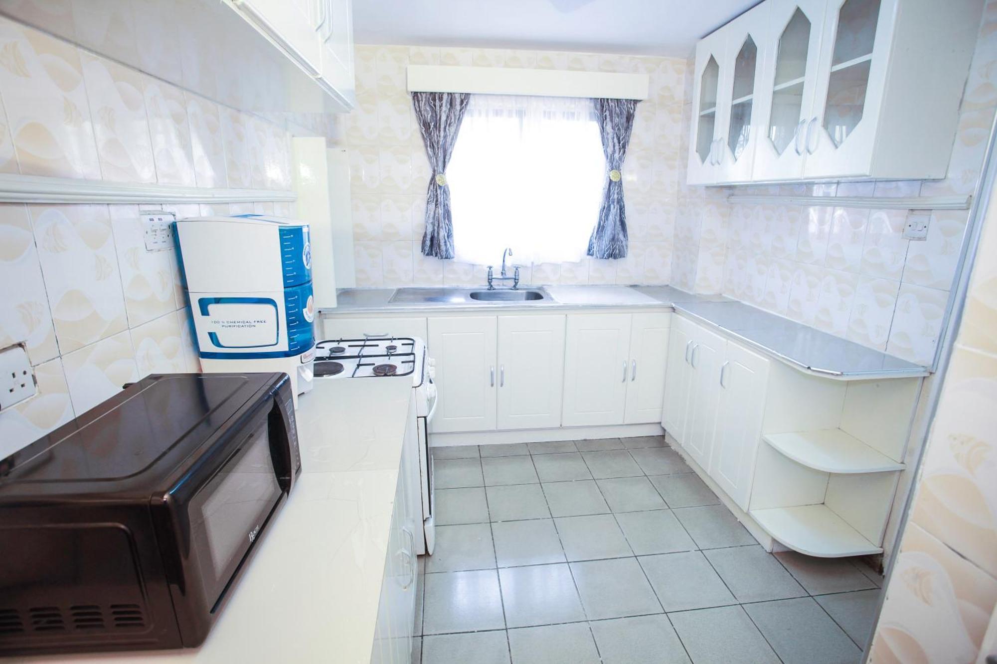 Nyayo Estate Embakasi - Rosewood Furnished * Nairobi
