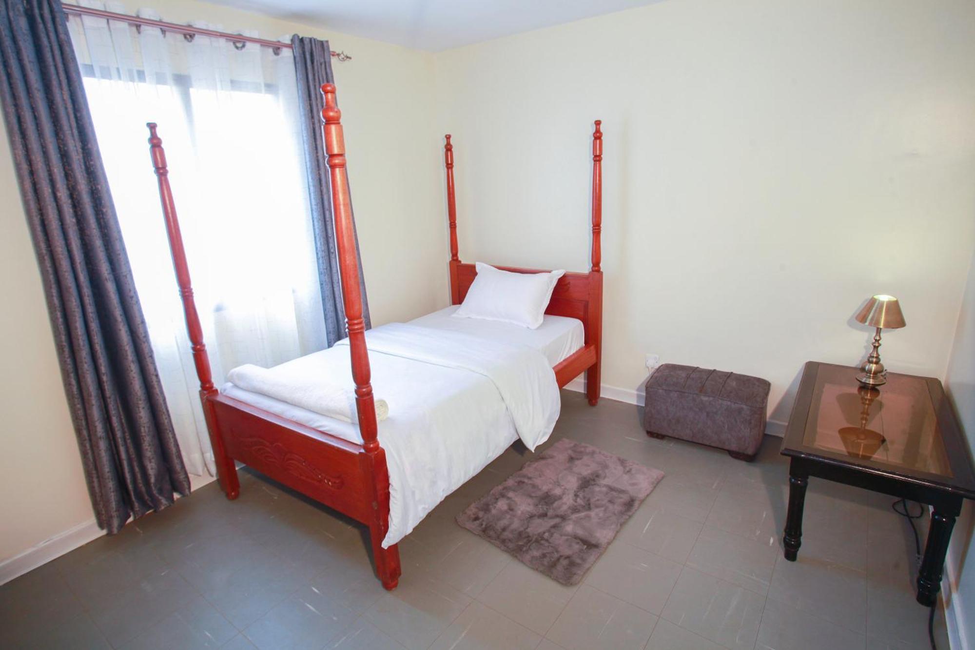 Nyayo Estate Embakasi - Rosewood Furnished Apartment *
