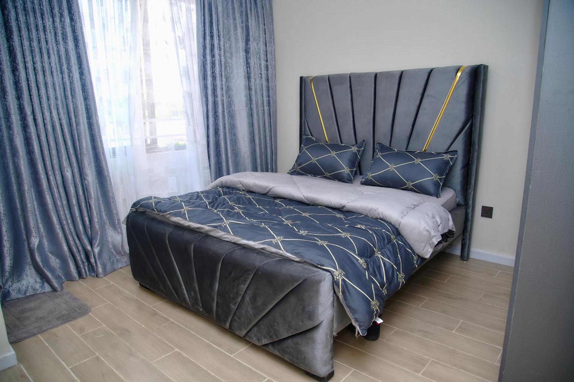 Apartment Modern Near Airport With Swimming Pool *