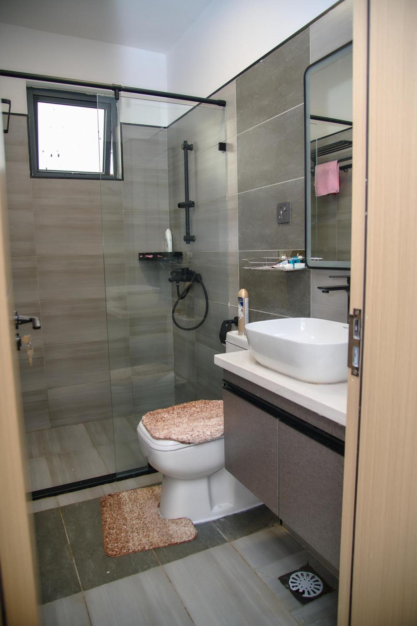 Modern Near Airport With Swimming Pool Nairobi