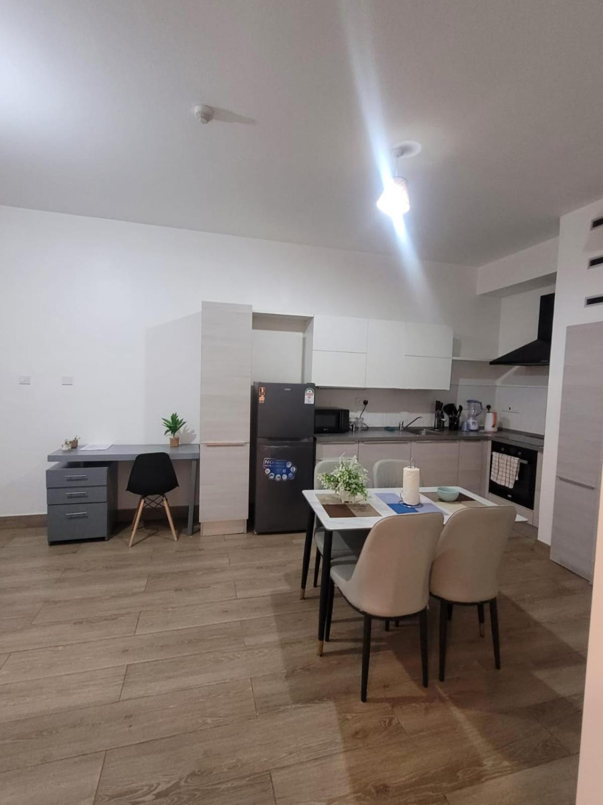 2bed Highrise Westlands Away From Nairobi