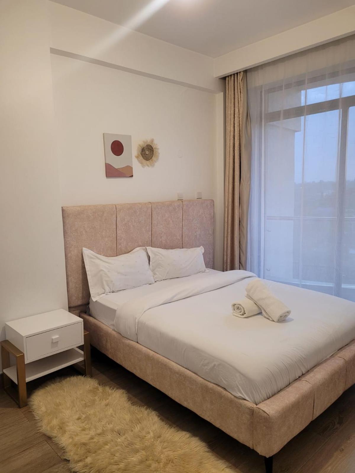 Apartment 2bed Highrise Westlands Away From