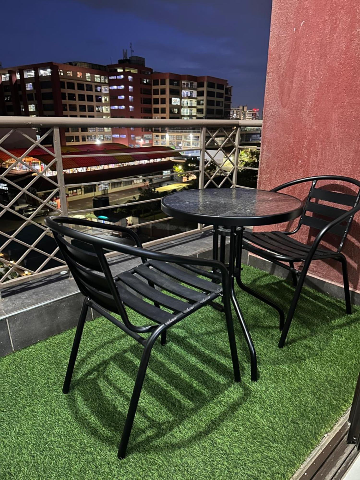 Cozy One Bedroom - Sapphire Near Jkia, Eka Along Mombasa Road Nairobi