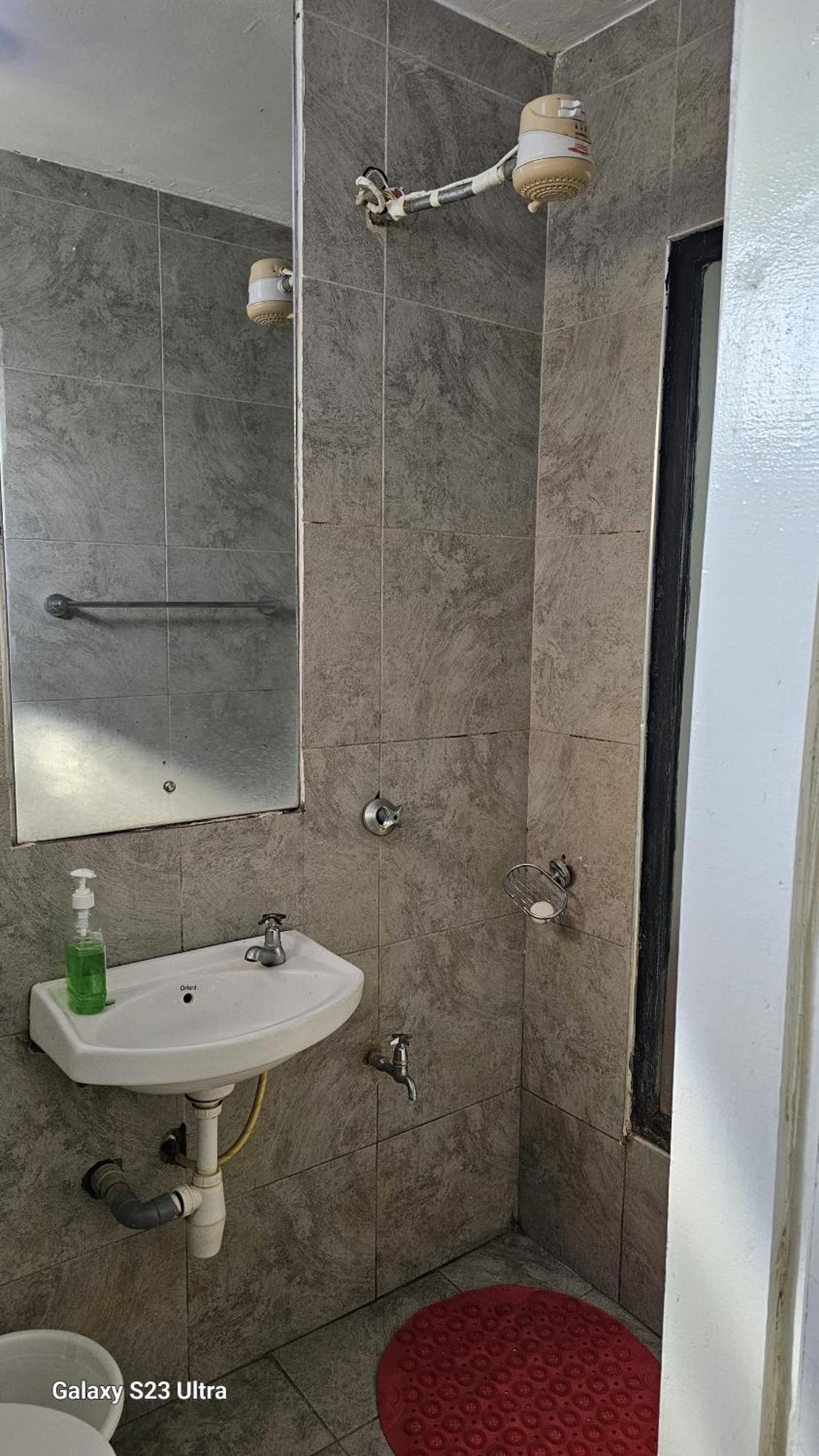 Pazoori Furnished And 1 Bedroom *