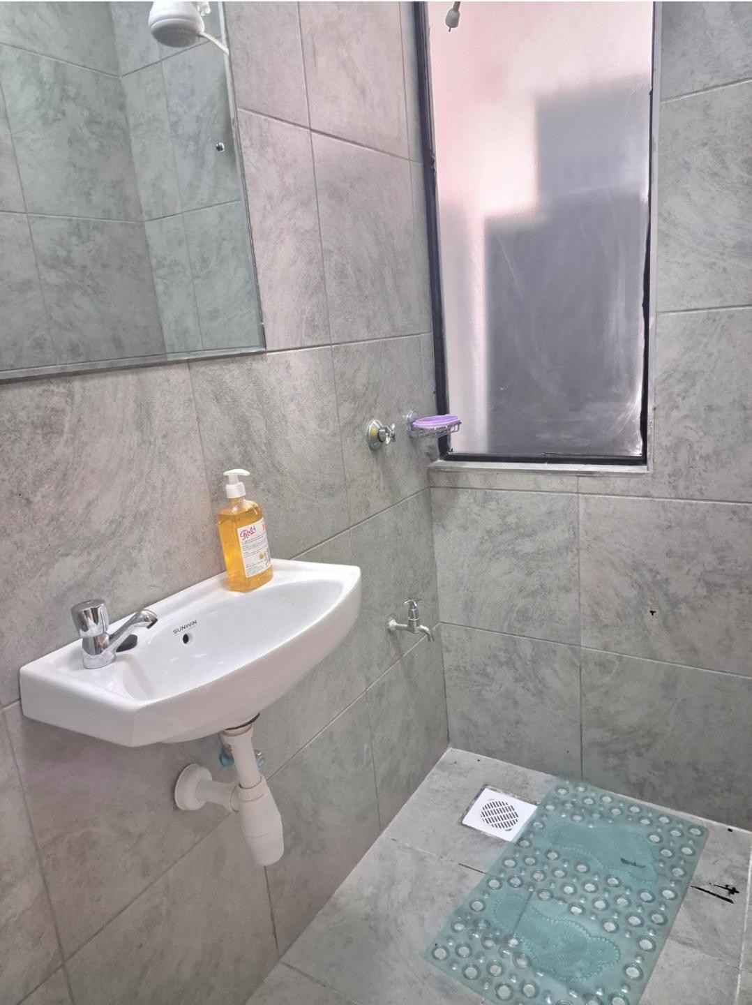 Luxury Fedha