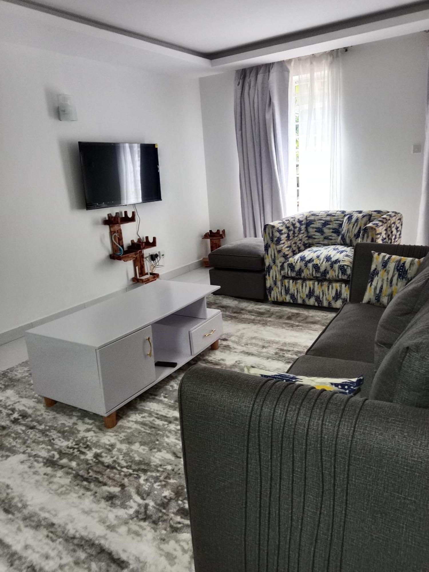 Apartment Royale Westlands *