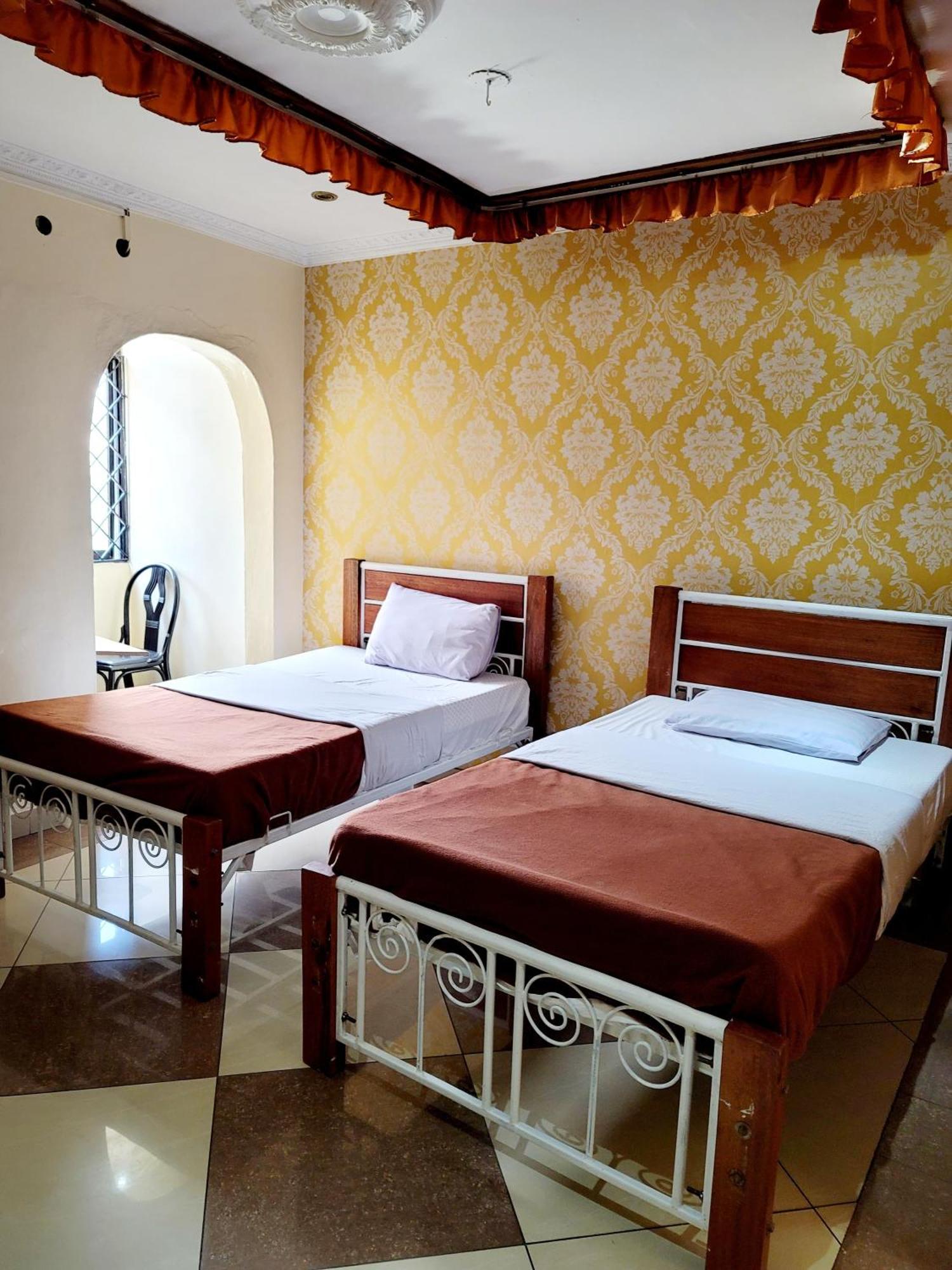 Hotel Glory Palace 3*
