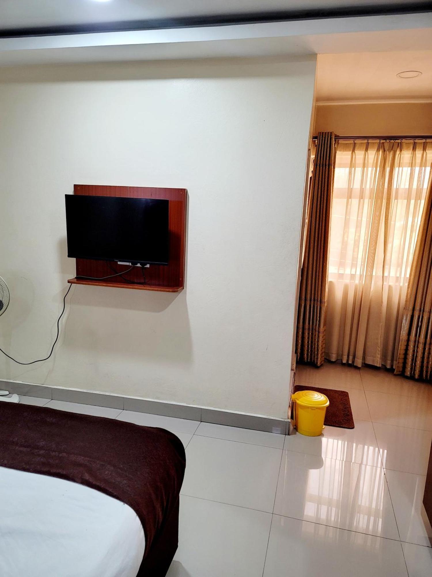 Hotel Glory Palace 3*