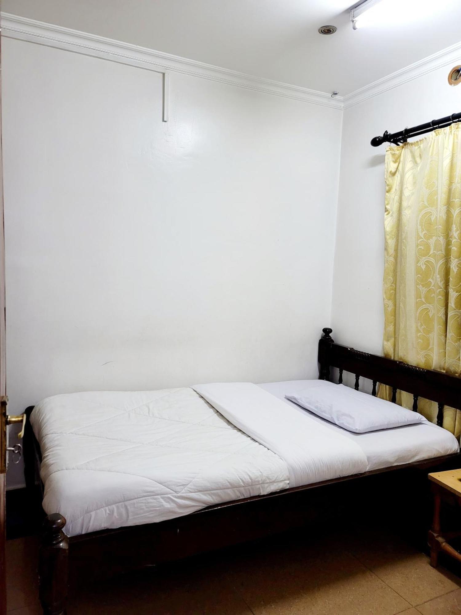 Hotel Glory Palace 3*