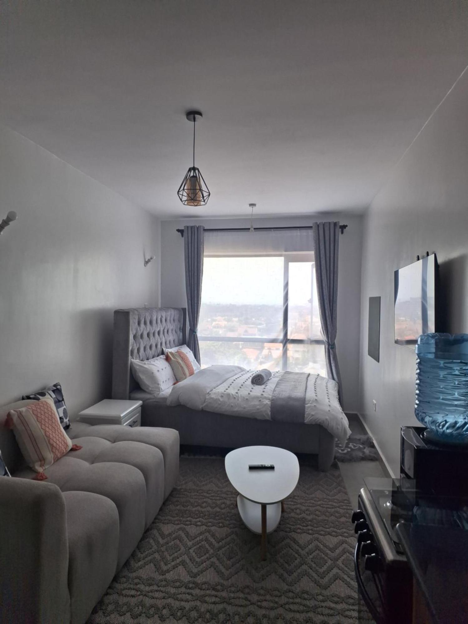 Luxury Fedha * Nairobi