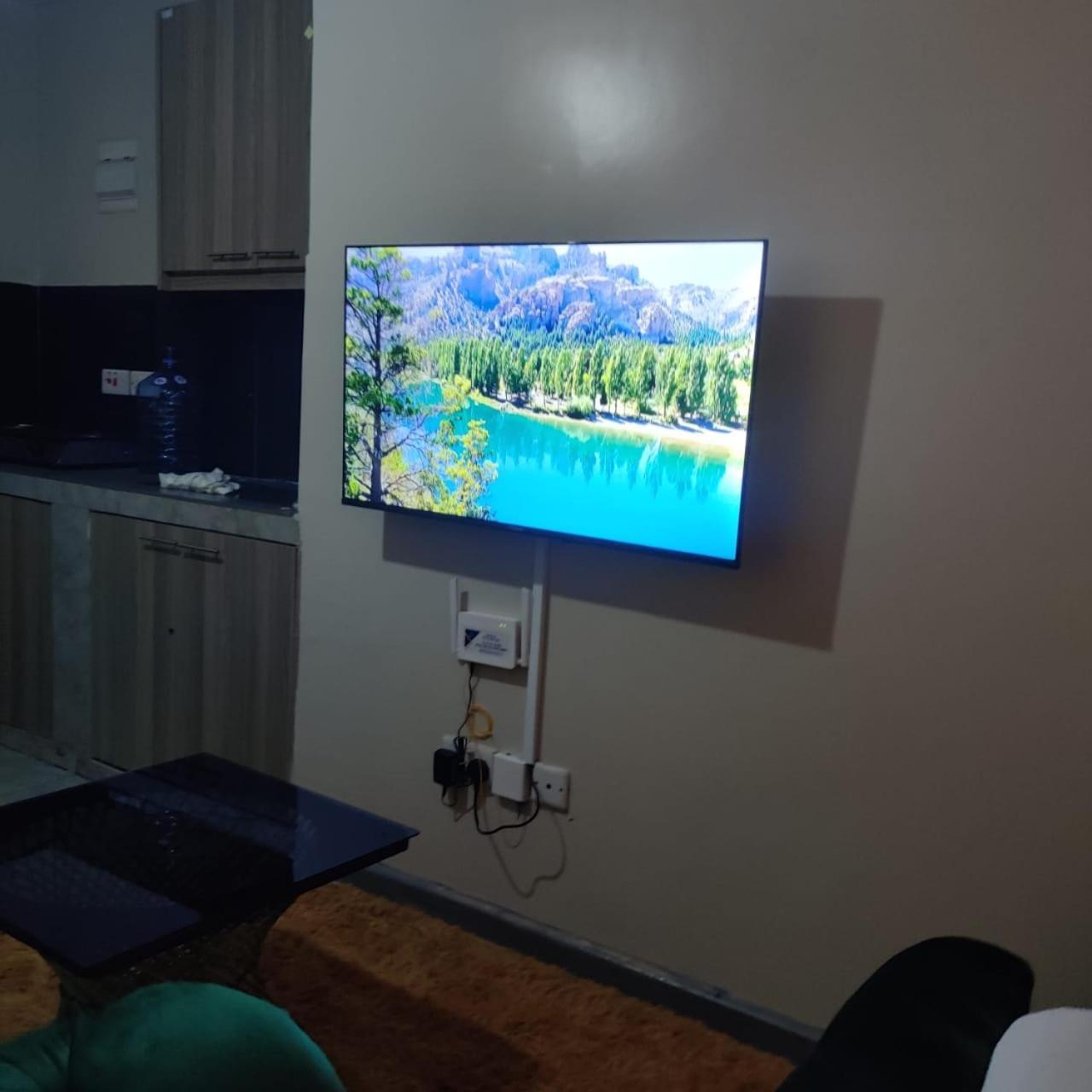 Jessy Fedha Estate Bed & Breakfast