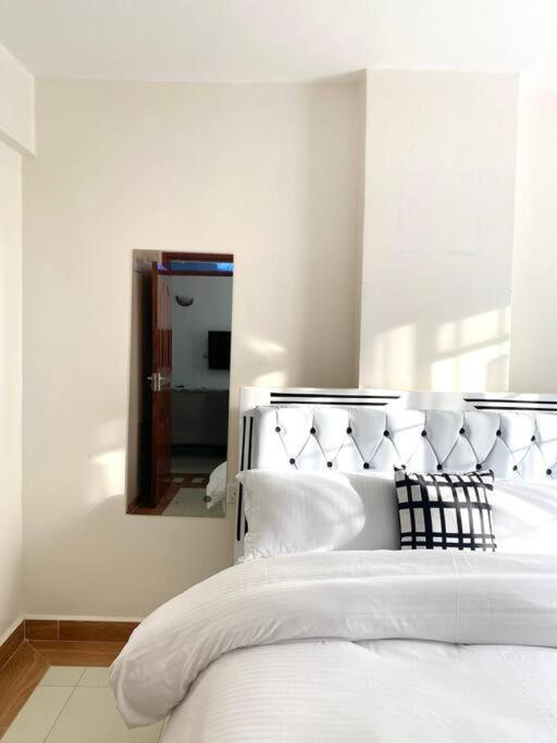 Zey's Cozy 1 Bedroom- Nairobi