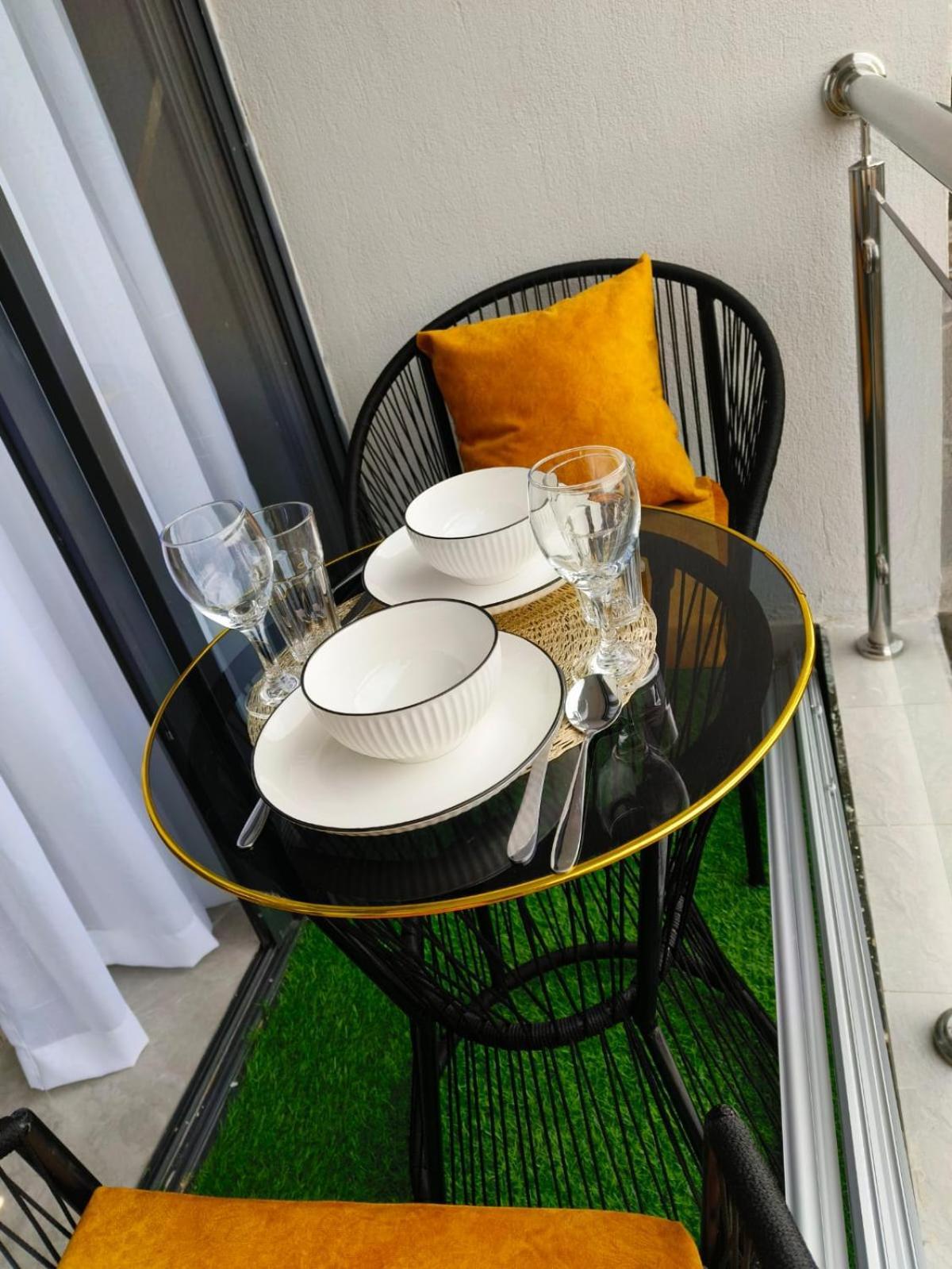 One Bedroom-lavington, Oasis Gardens Nairobi