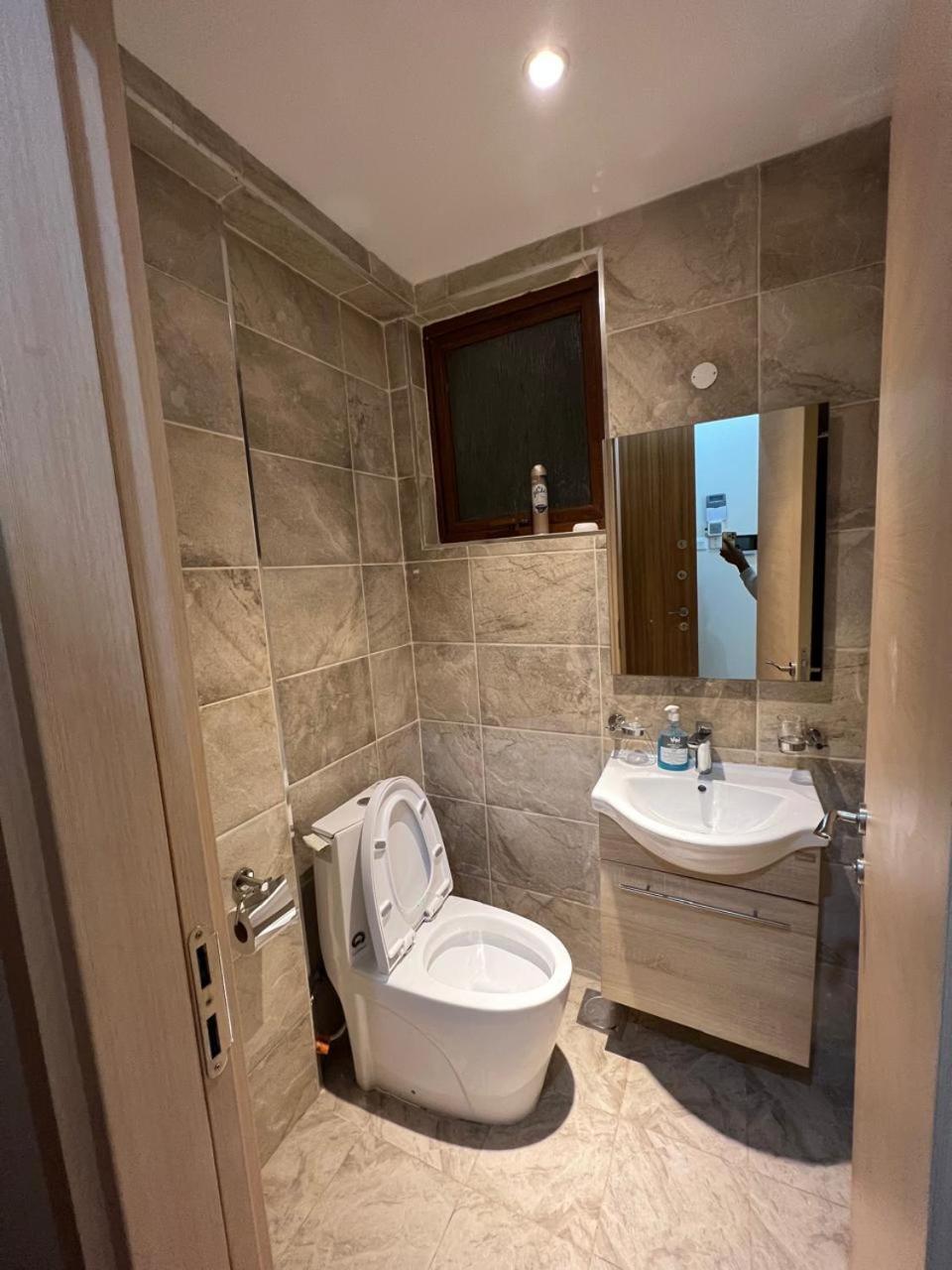 Ace Two Bedroom In Kileleshwa Apartment Nairobi