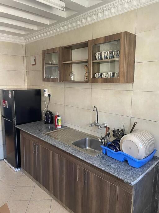 Apartment Lovely 3-bedroom In The Heart Of *