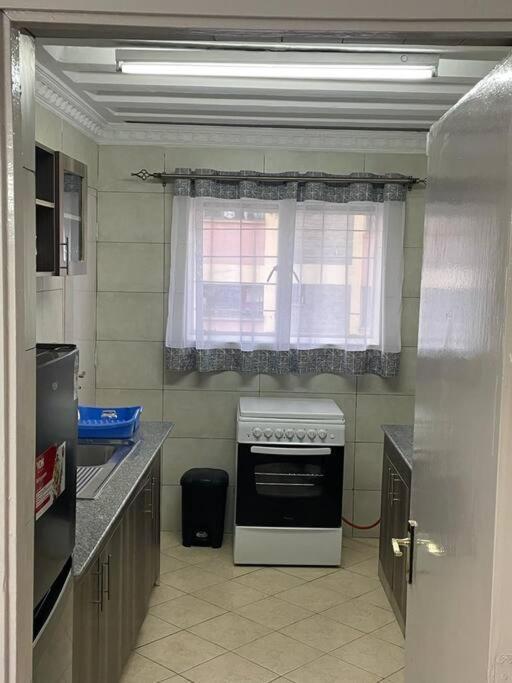Apartment Lovely 3-bedroom In The Heart Of
