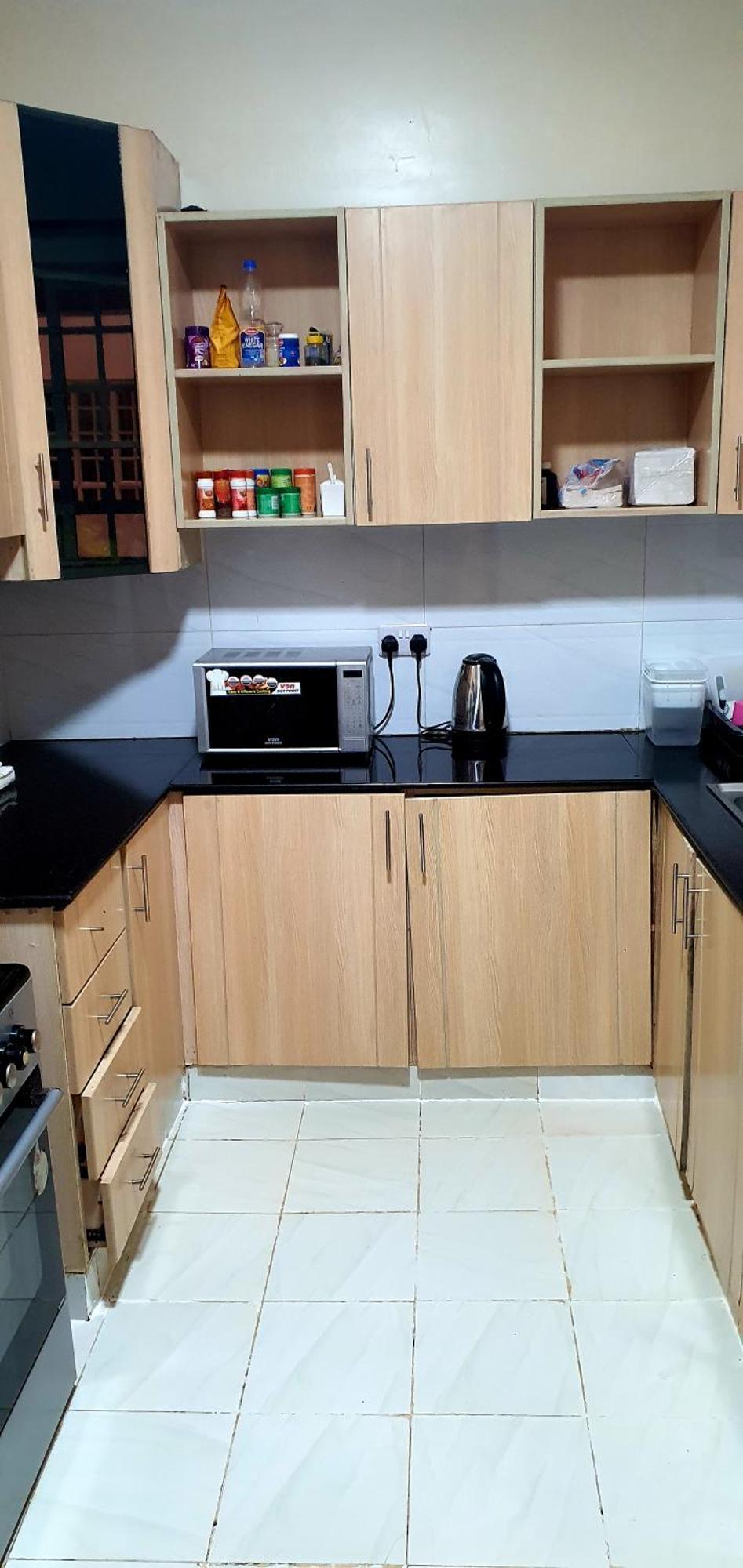 Rosslyn Hill One Bedroom Apartment *