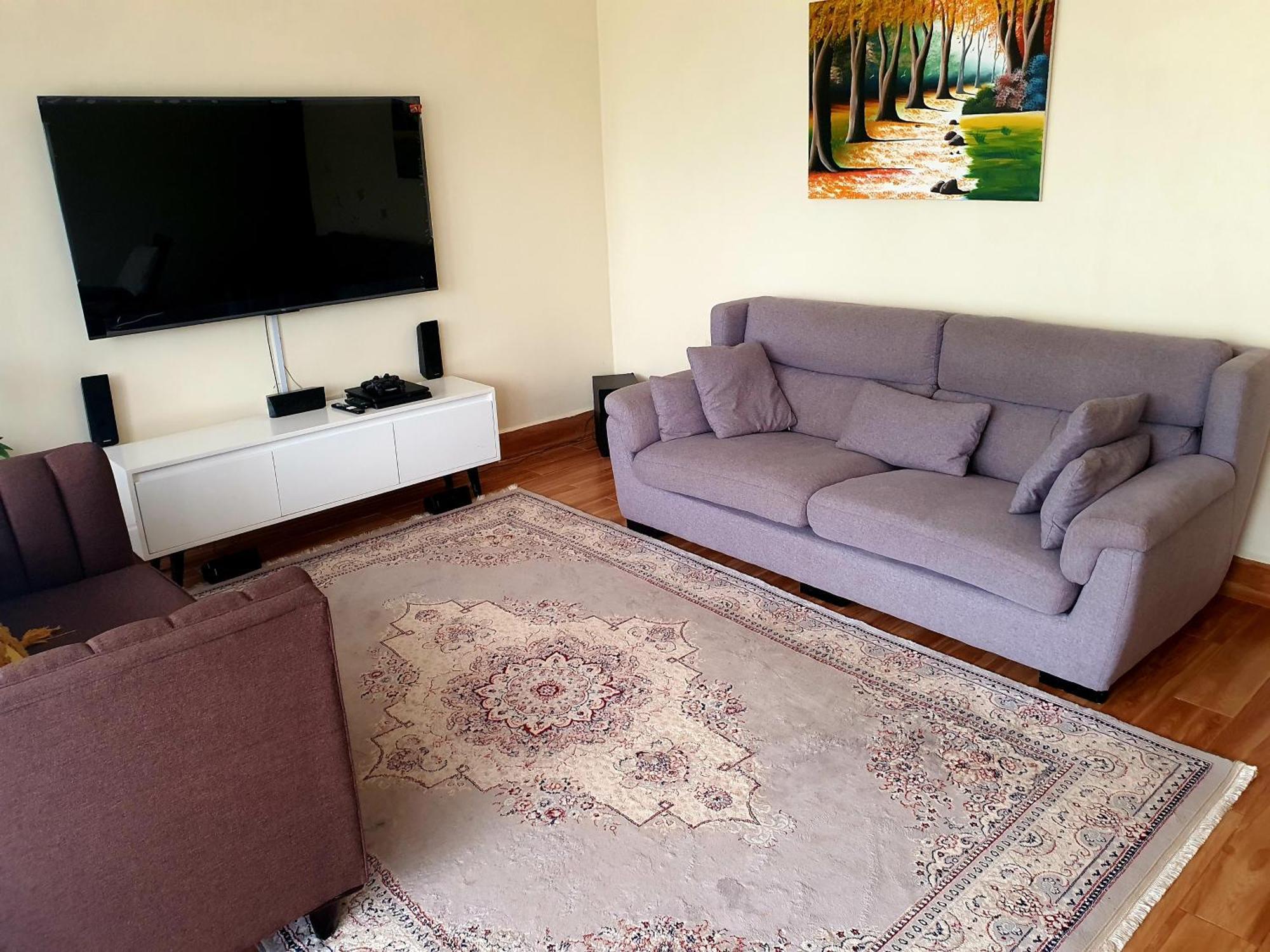 Rosslyn Hill One Bedroom *