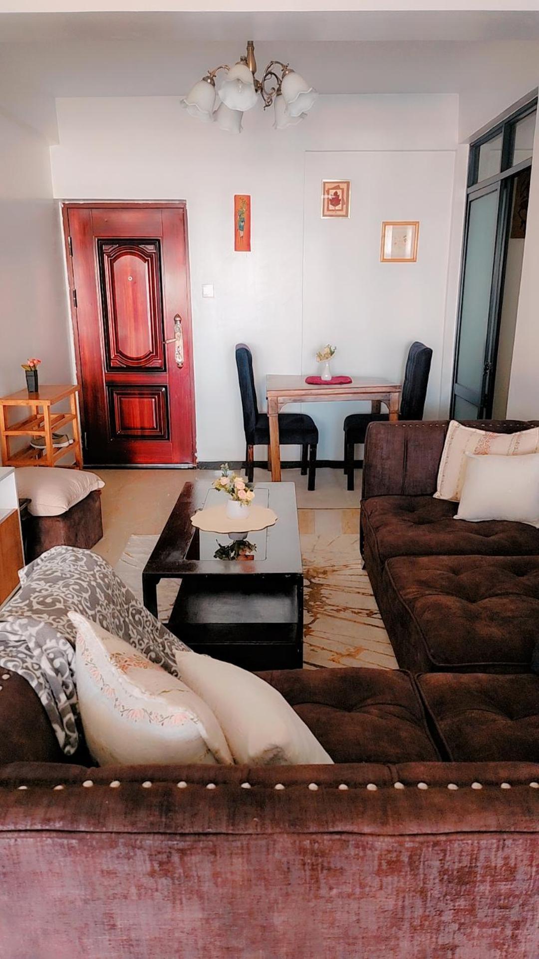 Apartment Kilimani One Bedroom With Extra