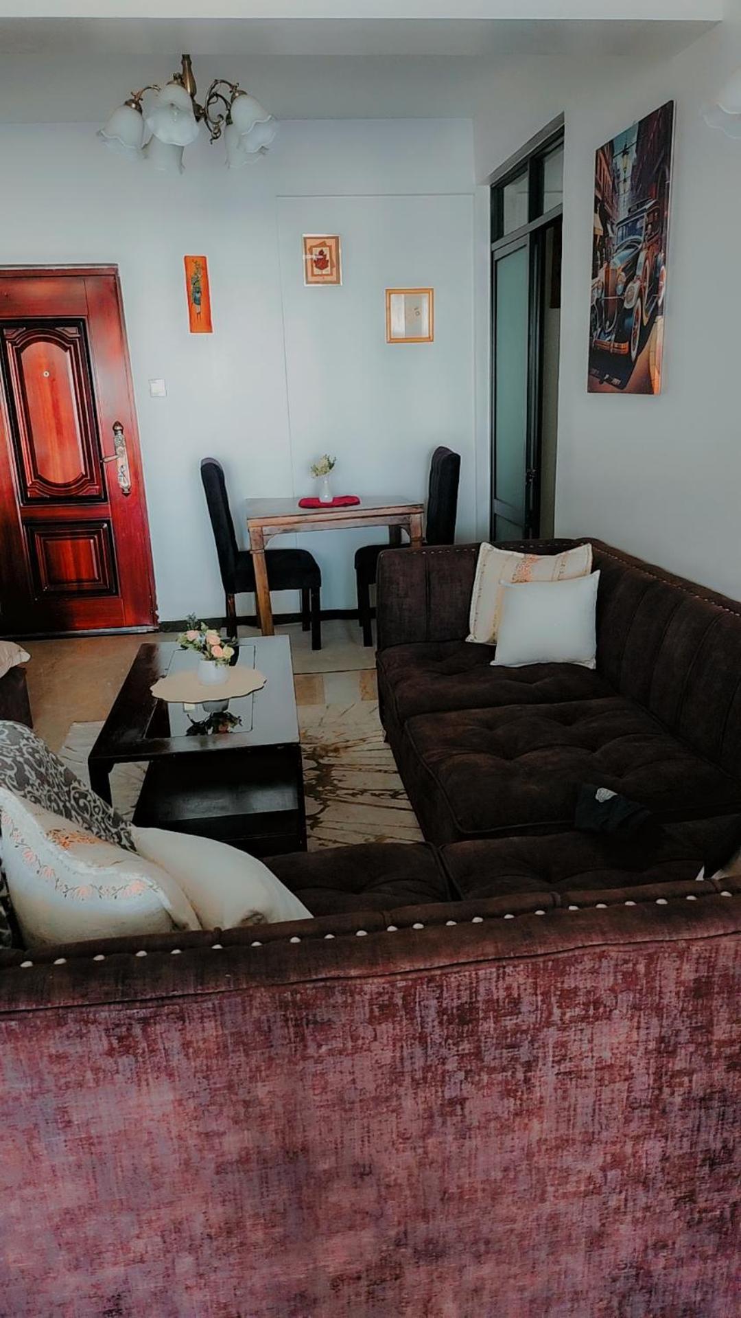 Kilimani One Bedroom With Extra Apartment Nairobi