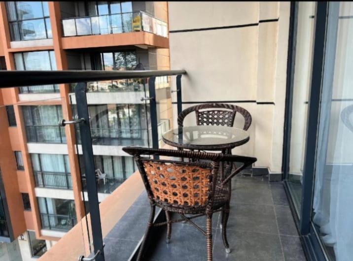 Luxurious Two Bedroom With Unbeatable Scenic Views Apartment