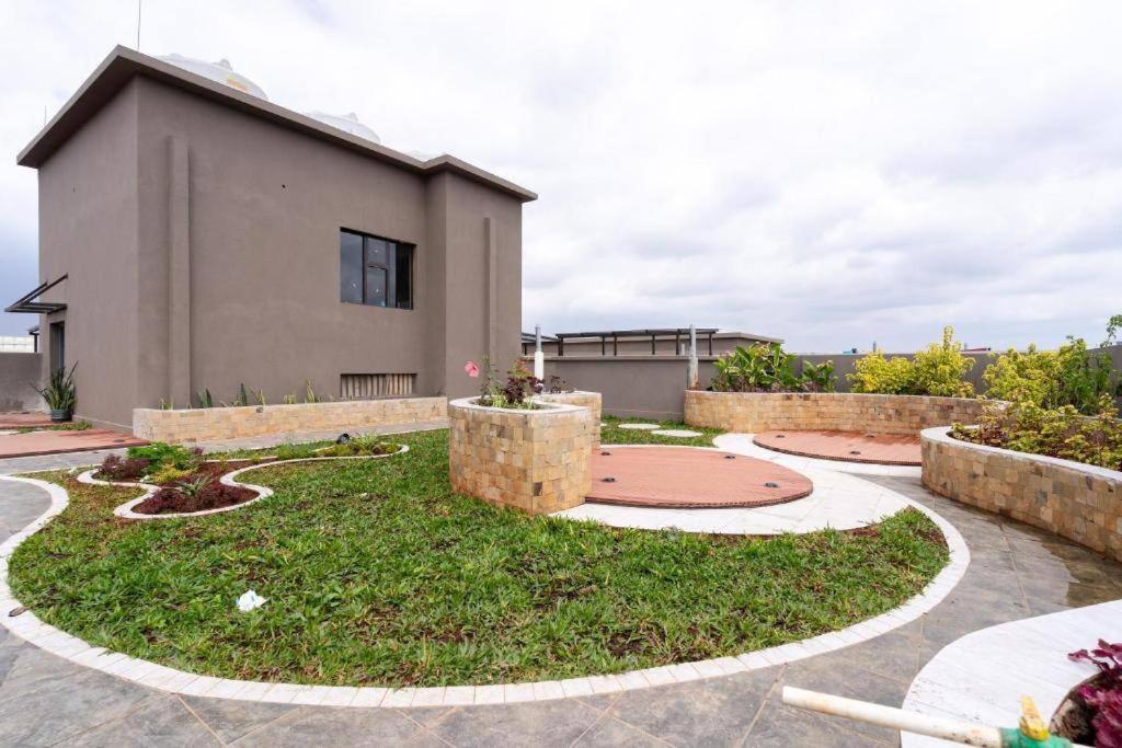 Leshwa House 1-bedroom, Apartment *