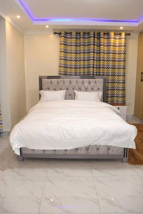 Luxury 3 Bedroom At Kamakis Green Spot Gardens * Nairobi