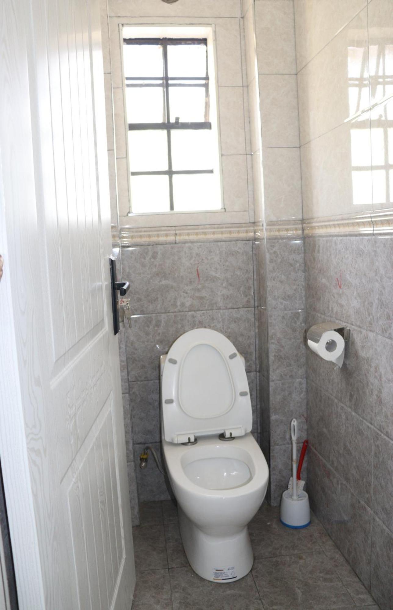 Luxury 3 Bedroom At Kamakis Green Spot Gardens Apartment