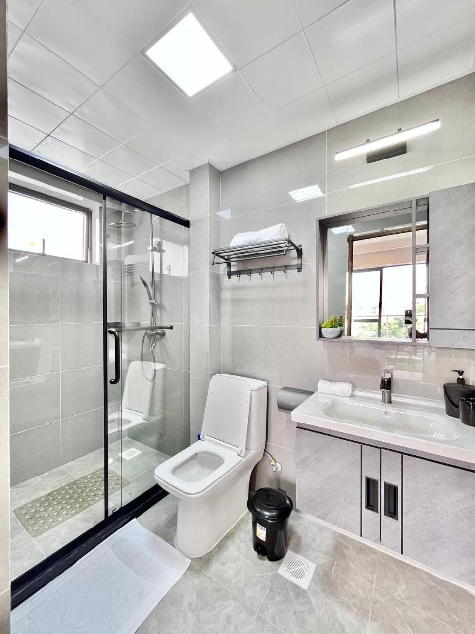 Winchester Gardens Apartment
