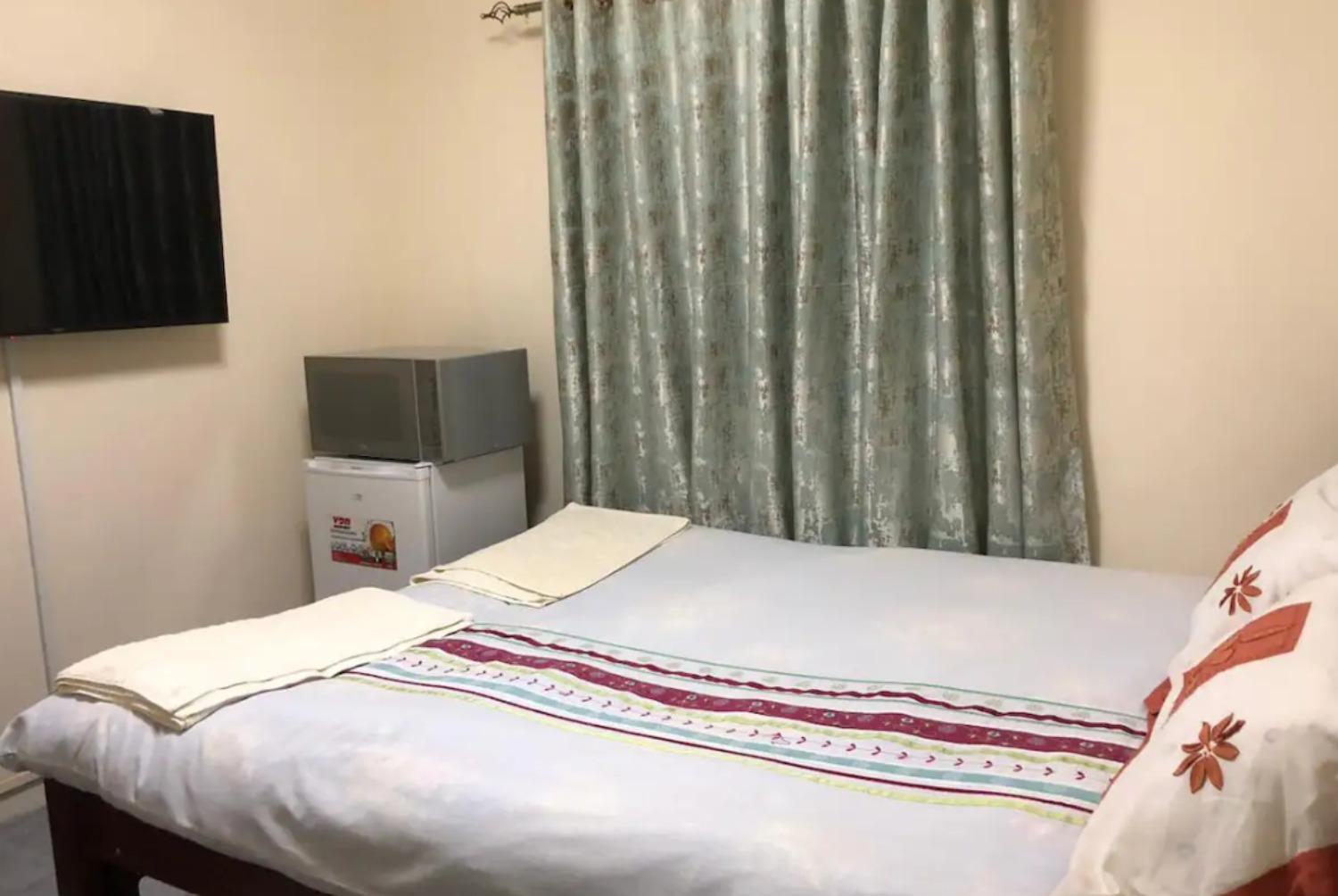 Comfortable Botanical Studio 5*