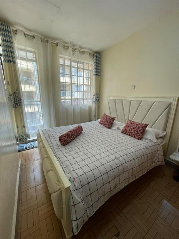 Grey Airbnb * Nairobi