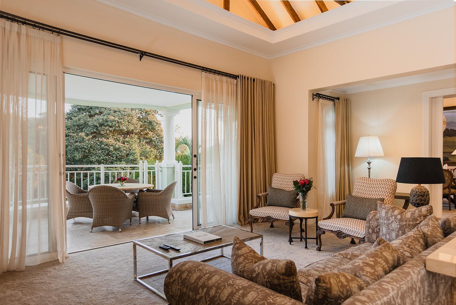 Hemingways 3*