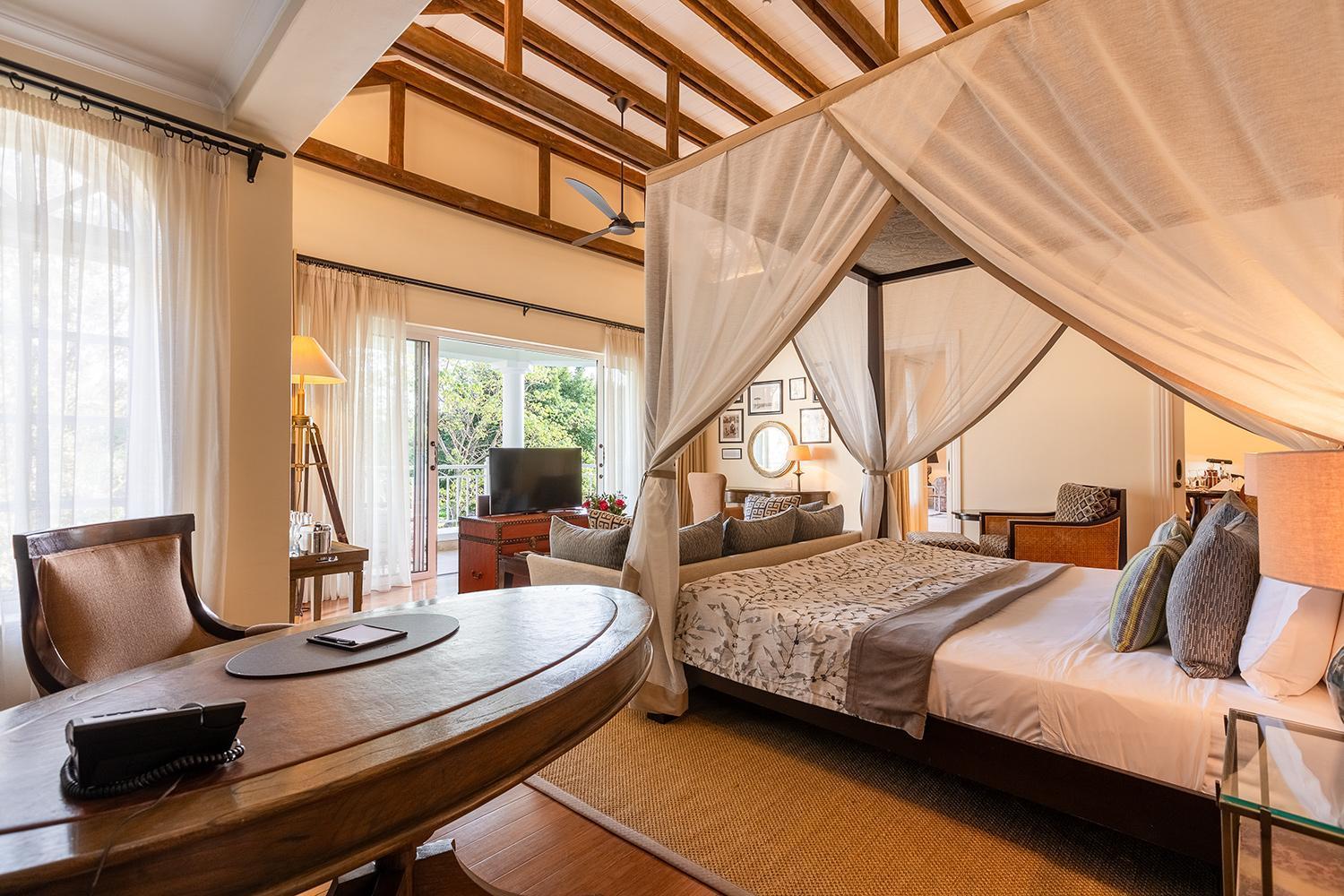Hemingways Hotel