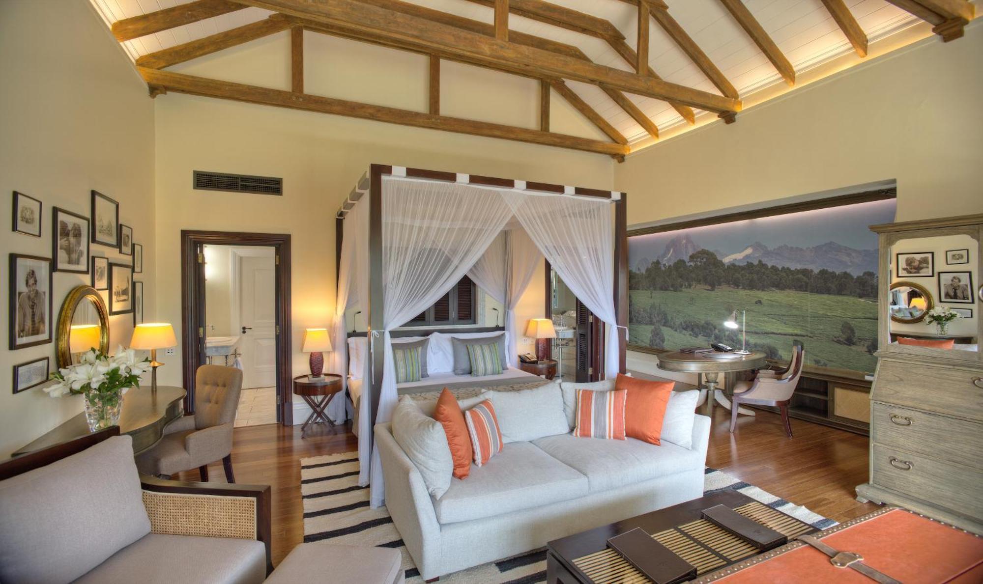 Hemingways 3*