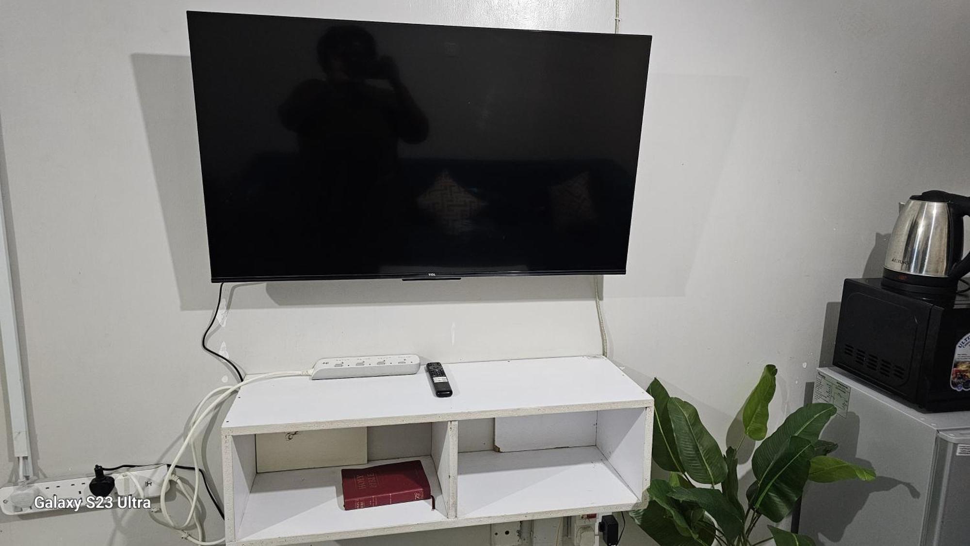 Pazoori Furnished And 1 Bedroom Apartment