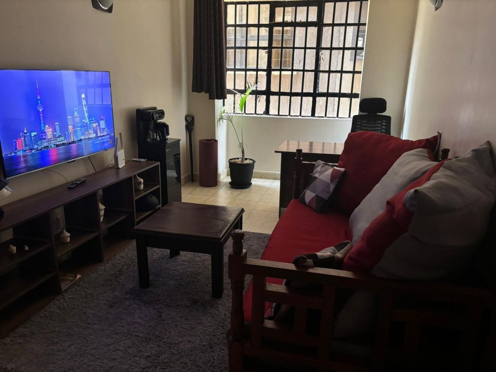 Kaya Lenana Guest house *