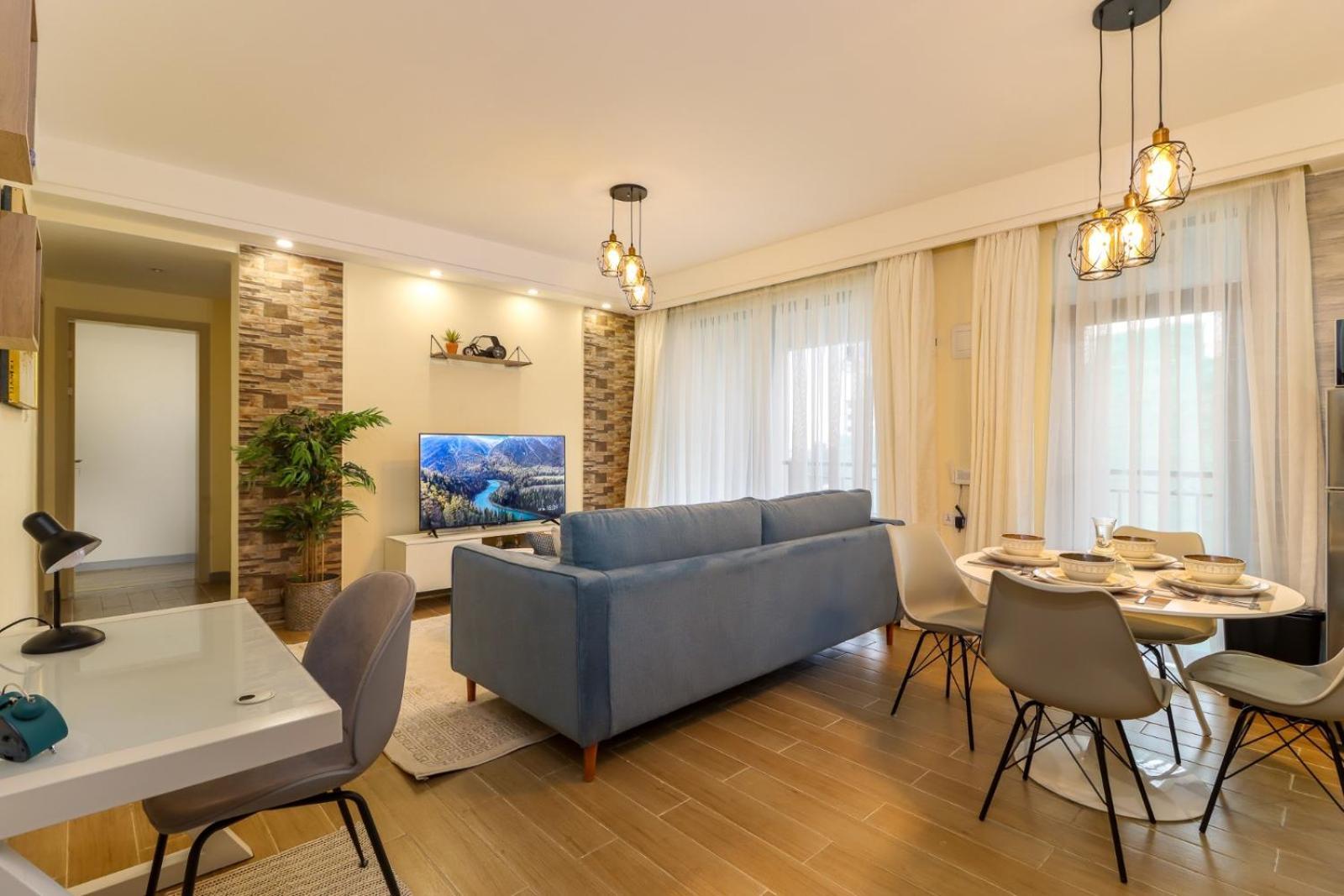 Elegant Cozy Two Bedroom With Heated Swimming Pool Well Equipped Gym Ample Parking Space And Children Playing Ground And A Relaxing Rooftop With Breathtaking Views Apartment *