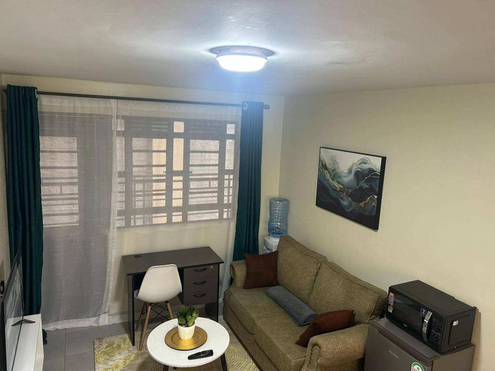 Cozy With Balcony In Ngong *