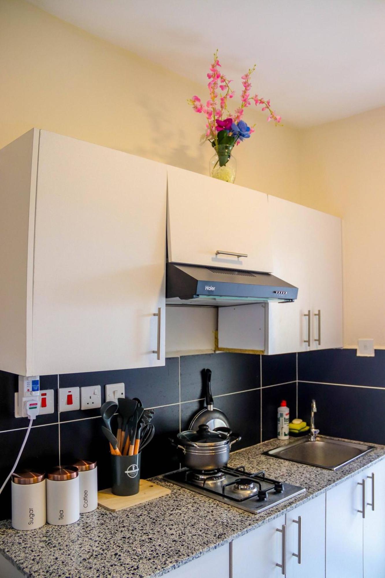 Lux Jkia Airport View Apartment Nairobi