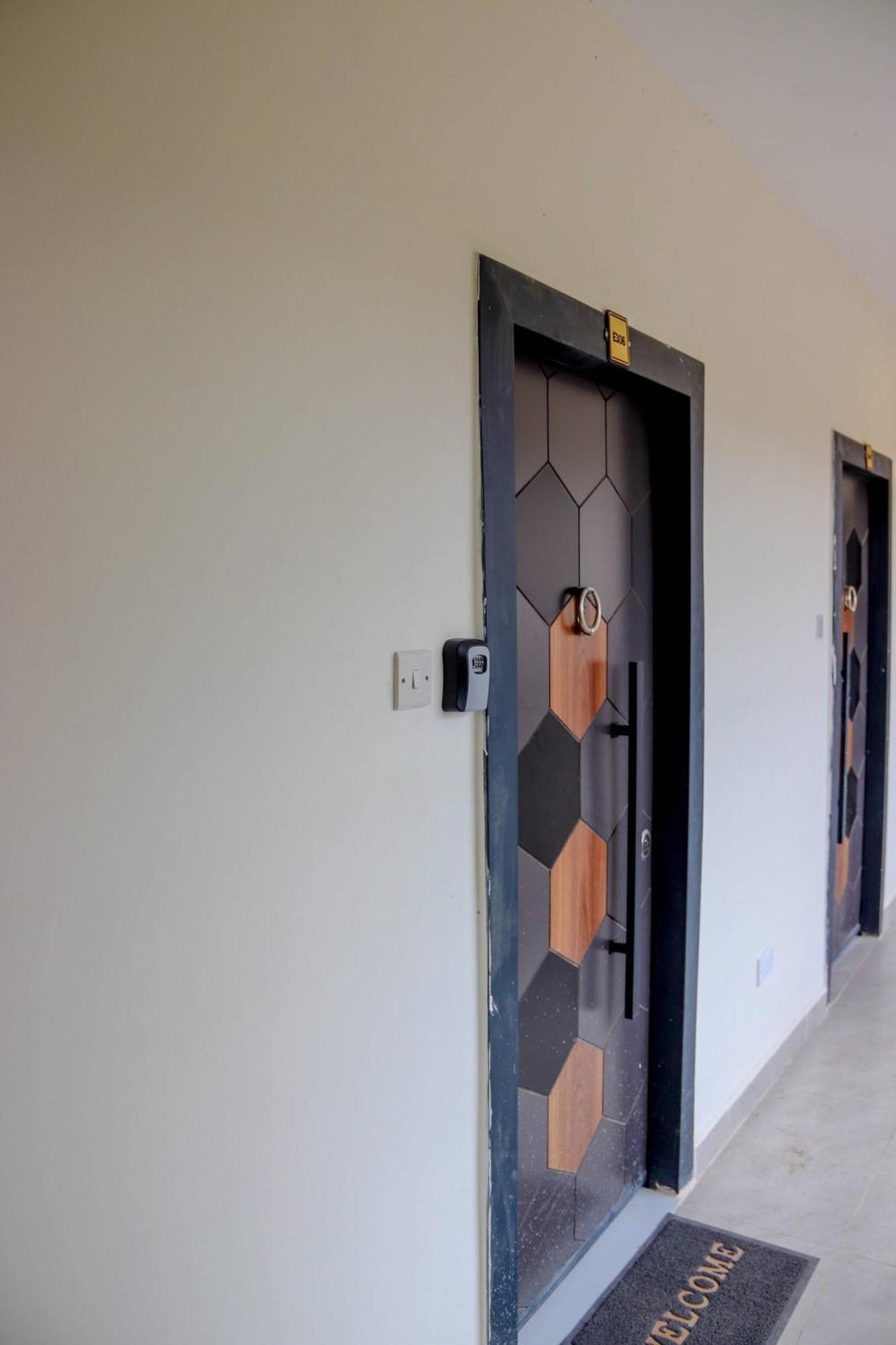 Apartment Seventh Heaven Jkia Airport Lane *