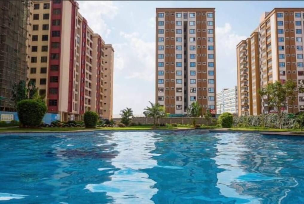 Apartment Enzi Heights Luxurious 2 Bedroom Furnished And Serviced With A Pool,gym And Playground *