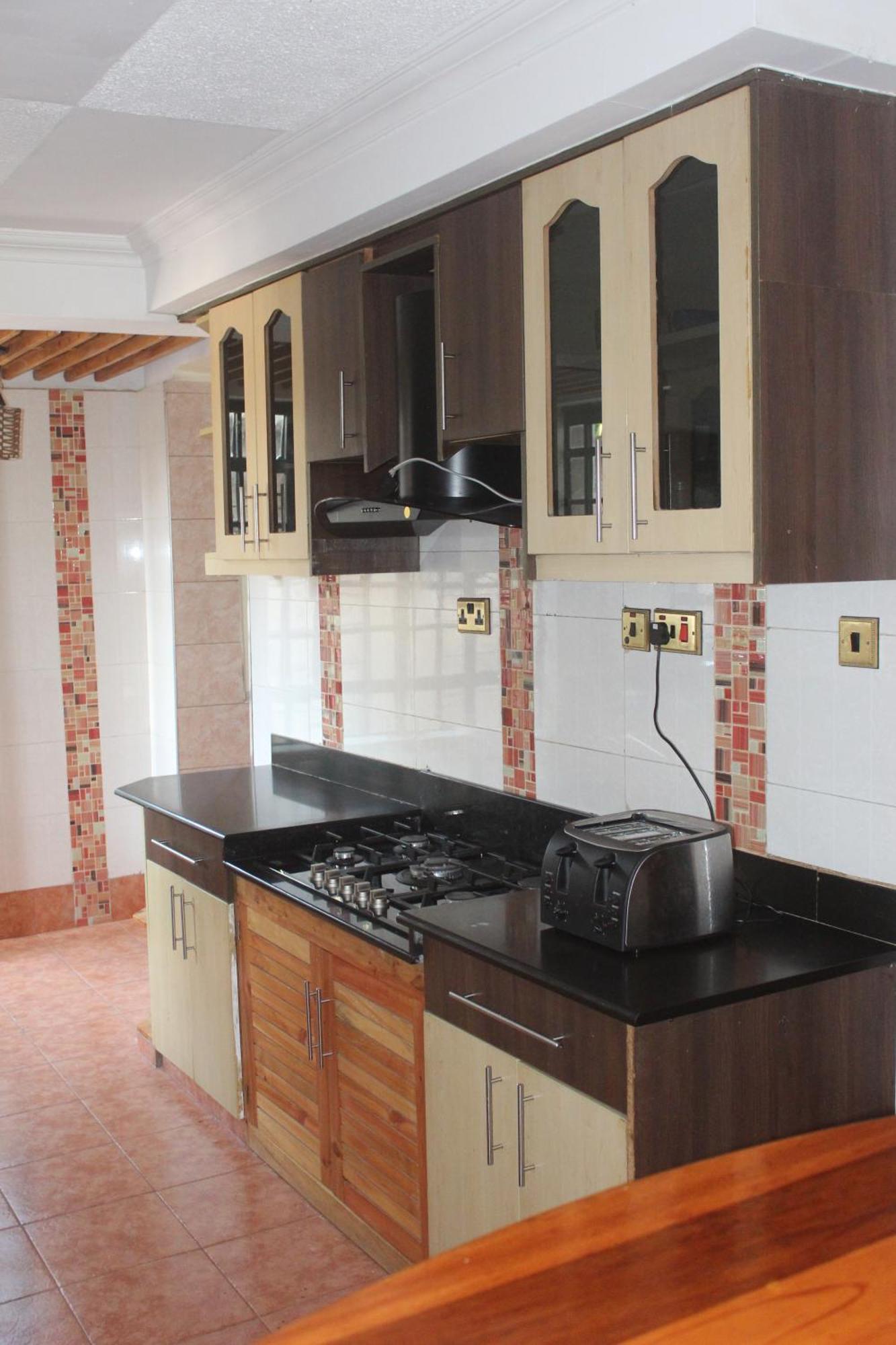 Eshborn's House Near Jomo Kenyatta International Airport Jkia * Nairobi