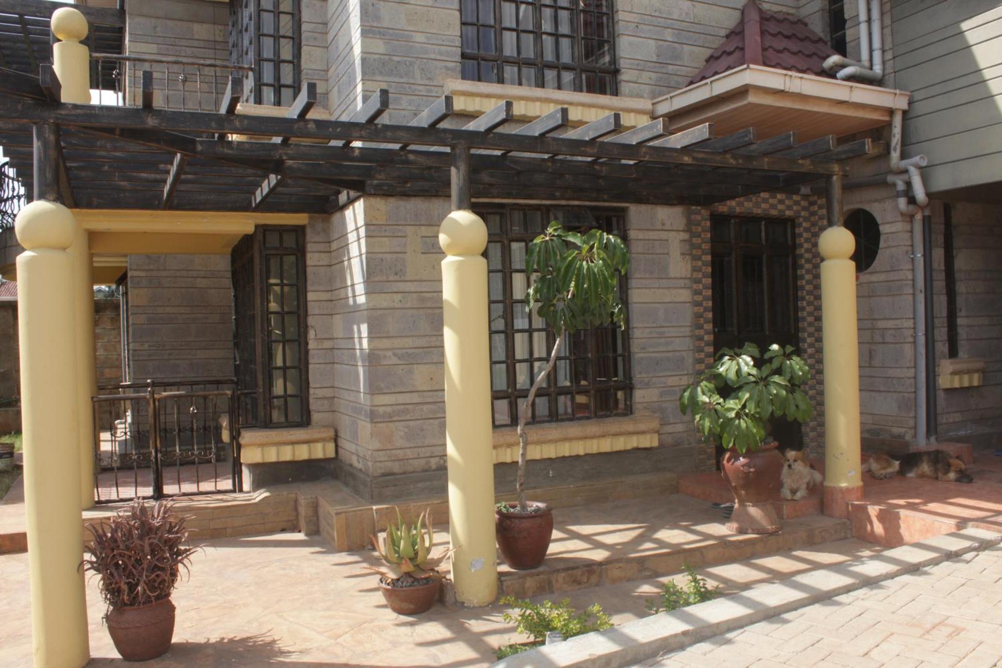 Eshborn's House Near Jomo Kenyatta International Airport Jkia Country house