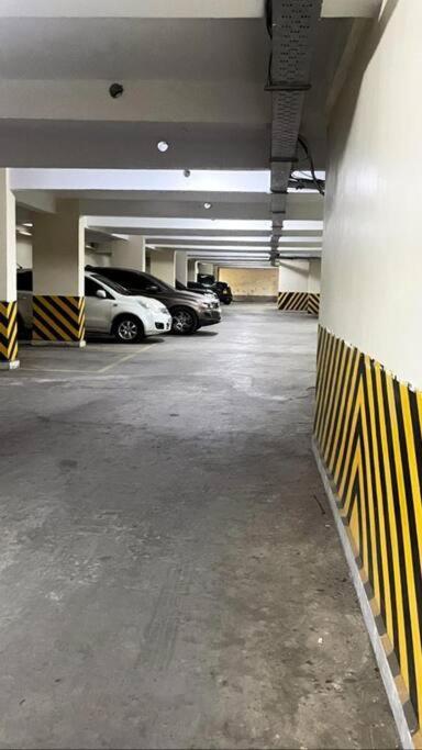 Dhoar Luxury Two Bedroom In Kilimani Apartment *