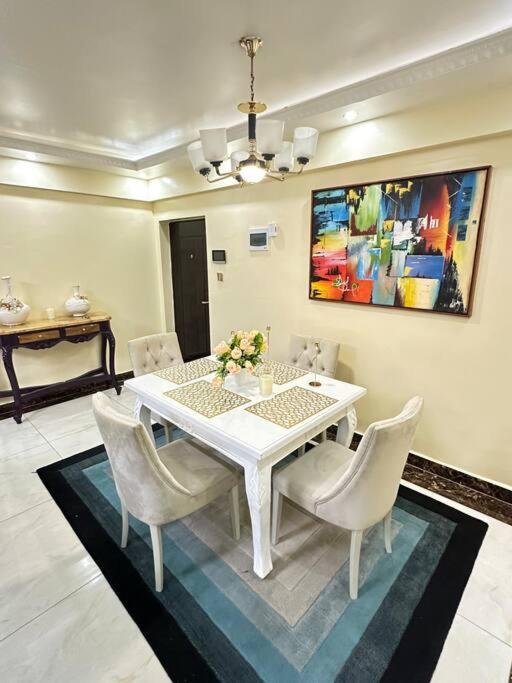Apartment Dhoar Luxury Two Bedroom In Kilimani *