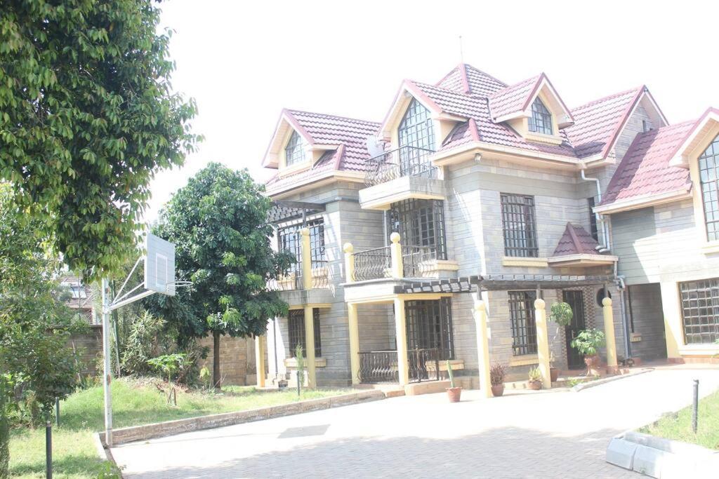 Eshborn's House Near Jomo Kenyatta International Airport *