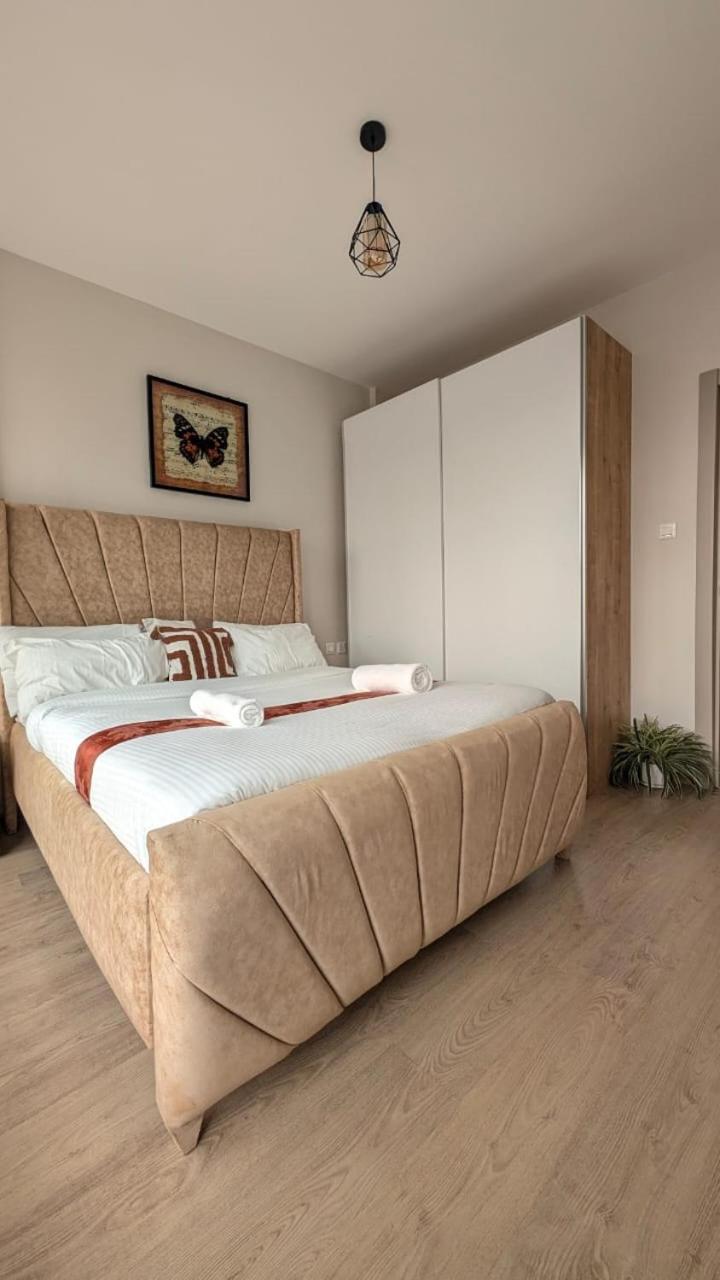 Apartment Pen - By Tito Homes *