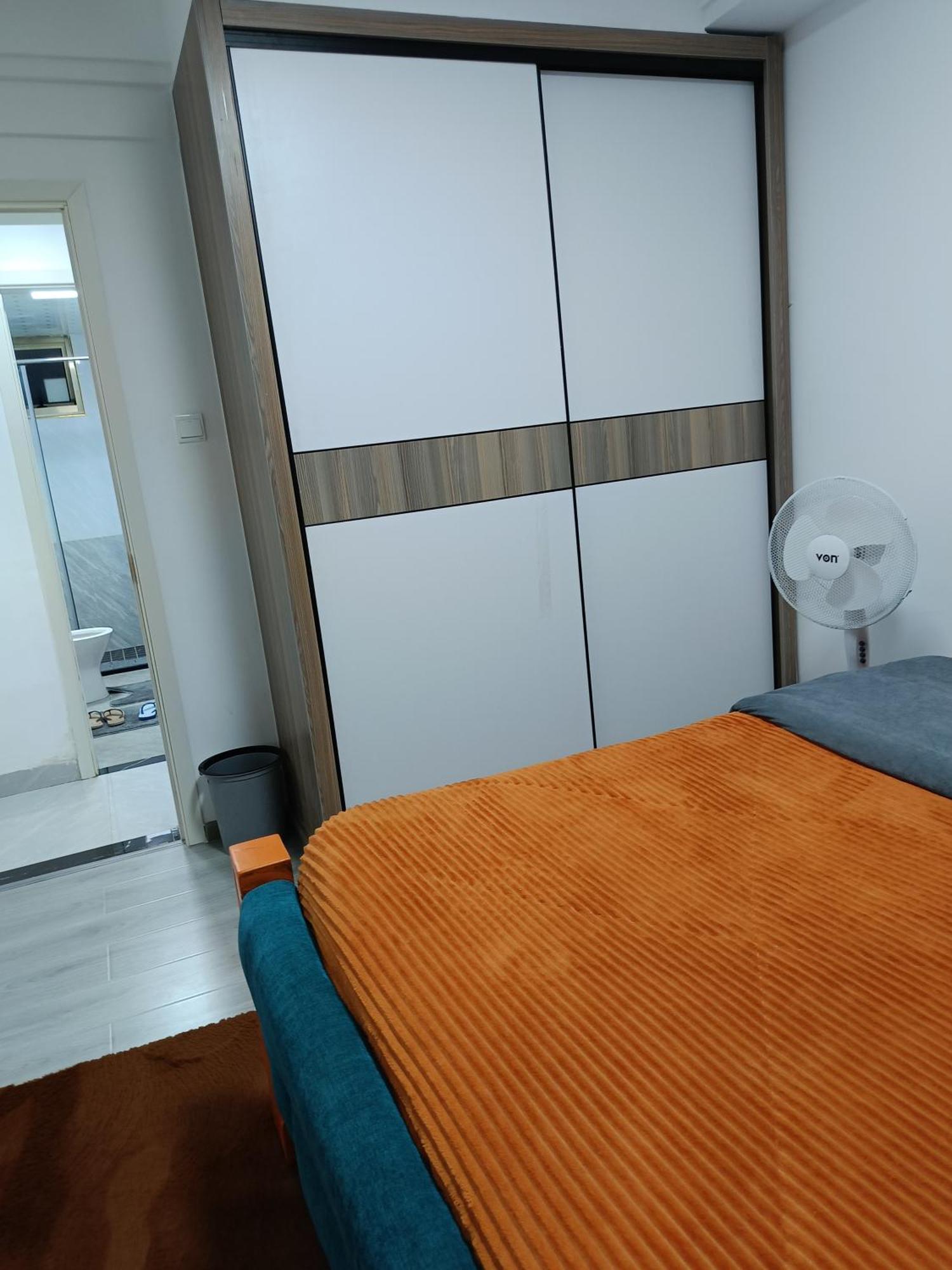 Crystal Apartment *