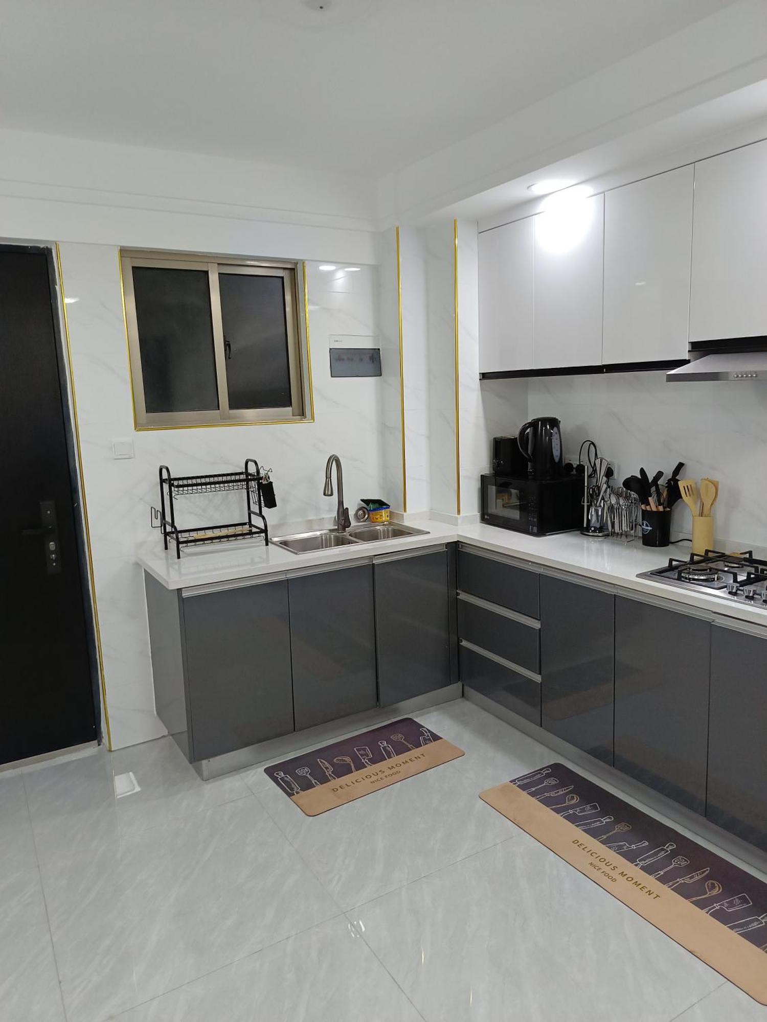 Crystal Apartment